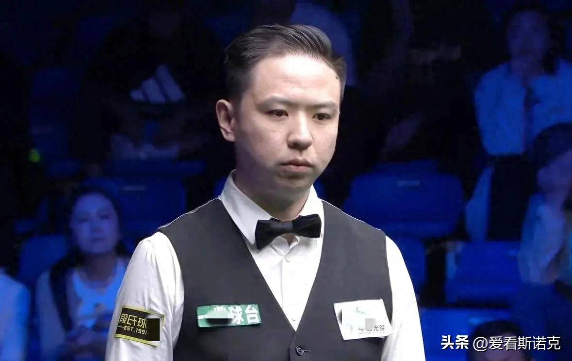 的冰壶选手 的冰壶选手